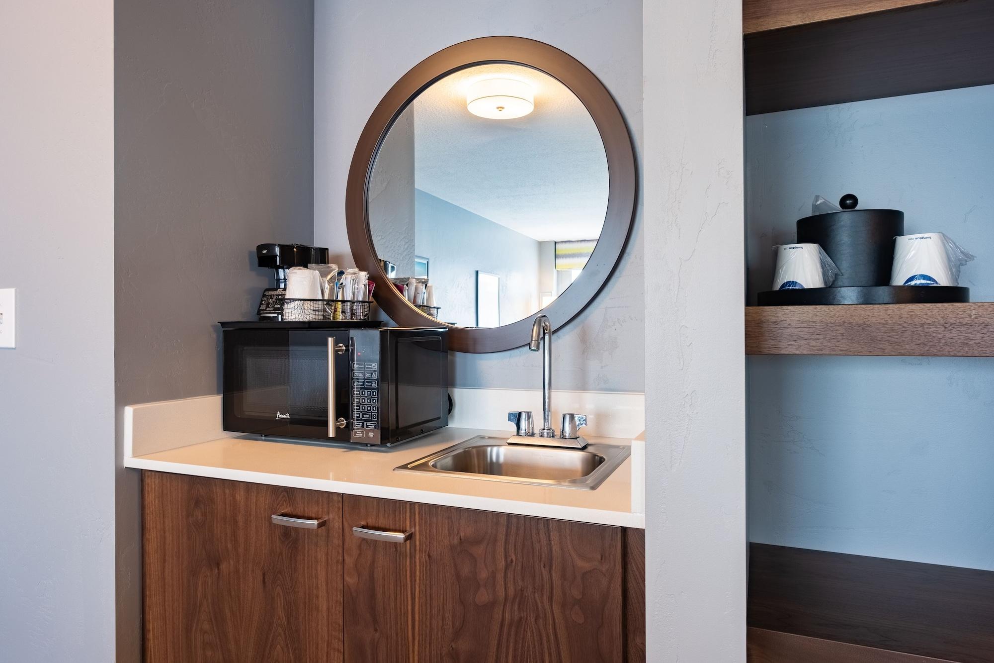 Hampton Inn & Suites Salt Lake City Airport Extérieur photo