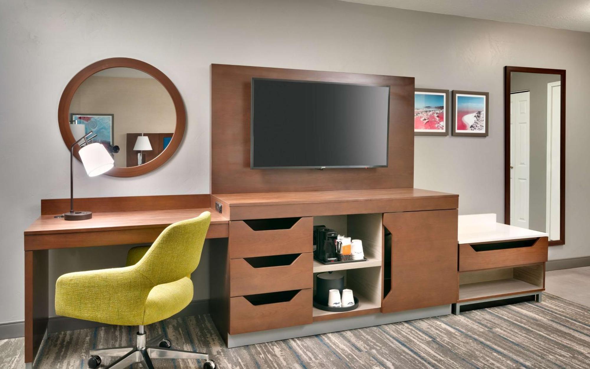 Hampton Inn & Suites Salt Lake City Airport Extérieur photo