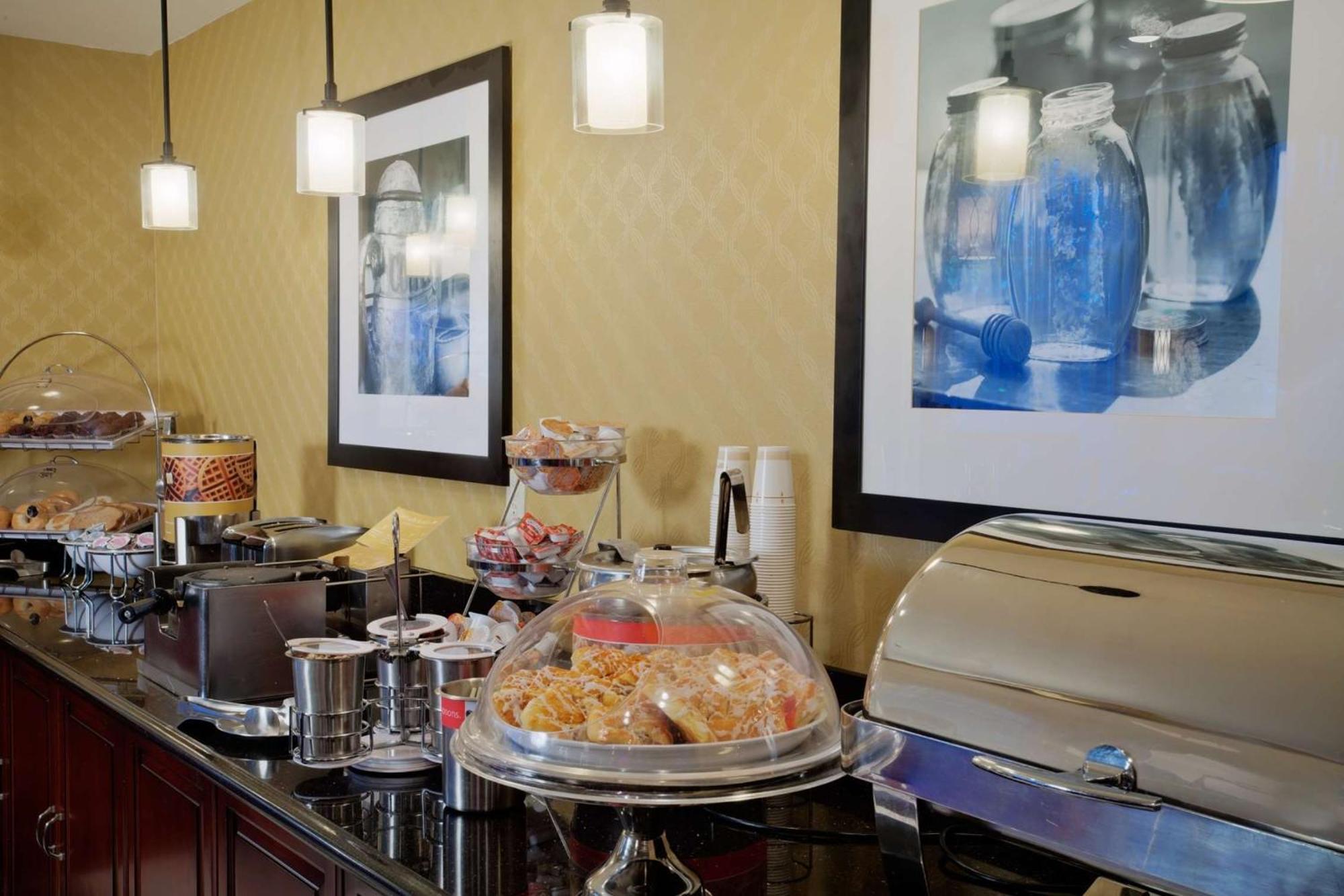 Hampton Inn & Suites Salt Lake City Airport Extérieur photo